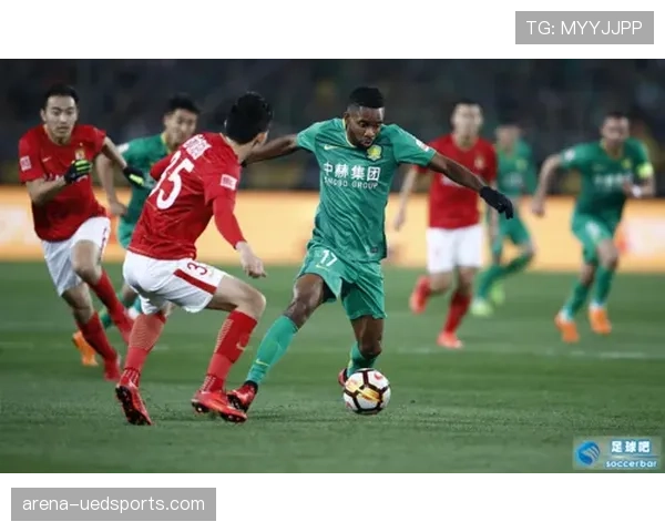 足球补时规则详解:判定标准与裁判裁量权解析 足球补时规则详解:判定标准与裁判裁量权解析